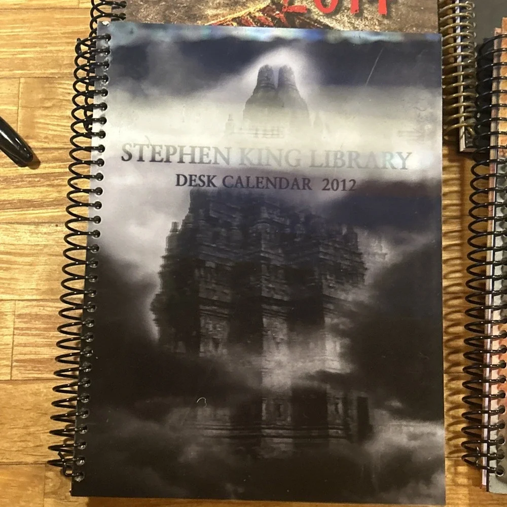 Lot of 8 Stephen King Library Desk Calendars 2007-2014 Hologram, Short Story